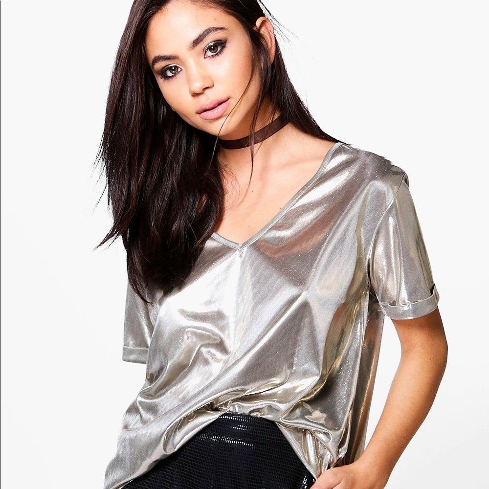**NEW**  Metallic Roll Sleeve Shirt